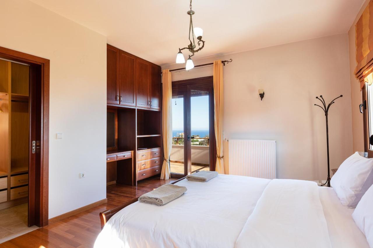 Villa Natura - With Private Heated Pool Tria Monastiria Esterno foto